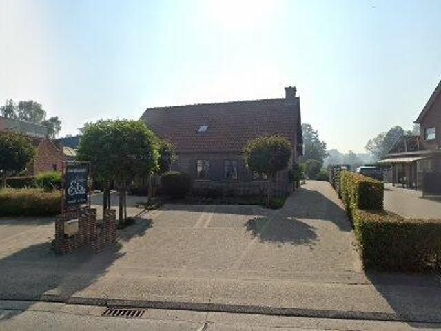 151 m2 apartment for rent in Geetbets