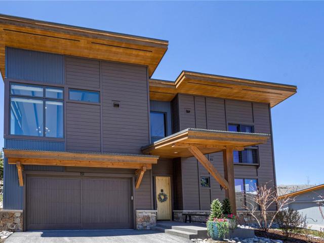 151 Moss Way