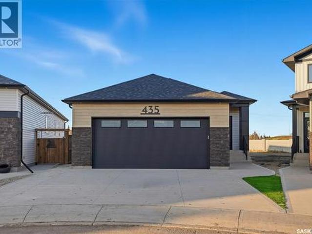 151 Nazarali Way, Saskatoon, SK, S7V 1P6 house for sale | Listing ID SK032518 | Royal LePage