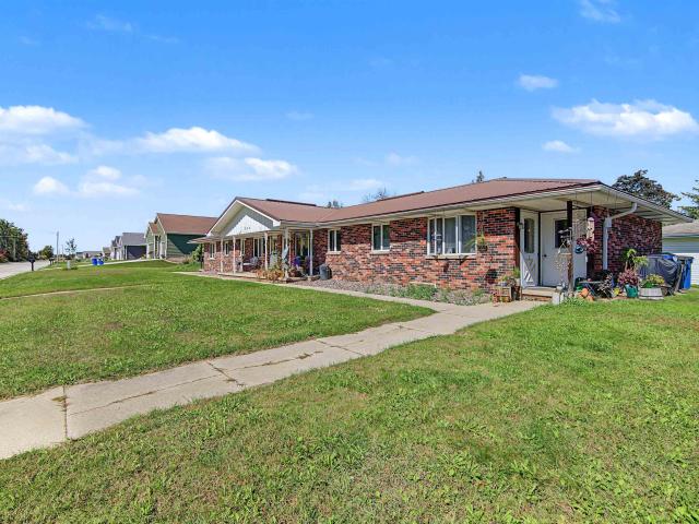 151 w glenbrook drive
