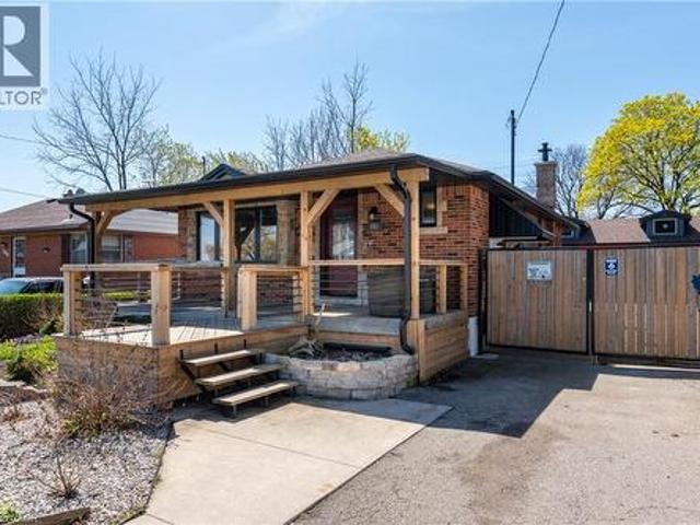 151 Winchester Boulevard, Hamilton, ON, L8V 3K5 house for sale | Listing ID 40845 | Royal LePage