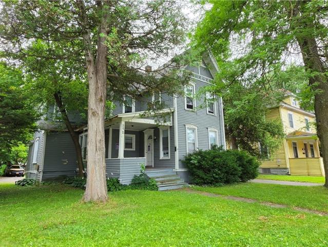 151 Tompkins Street