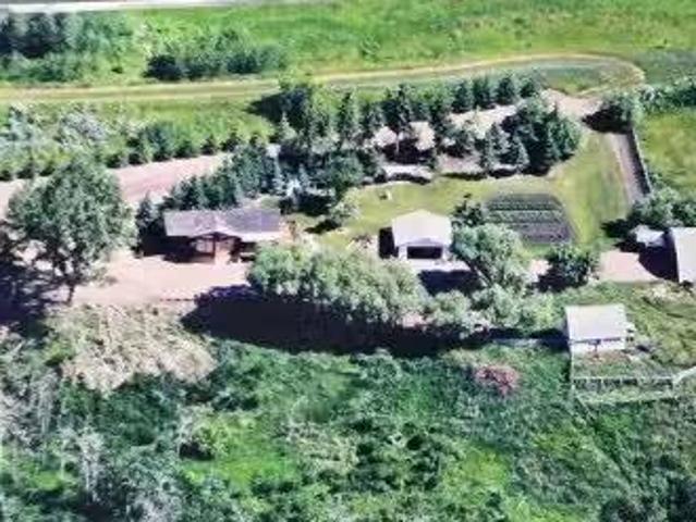 15241 Hwy 652, Rural Smoky Lake County, AB, T0B 2C0 house fo.