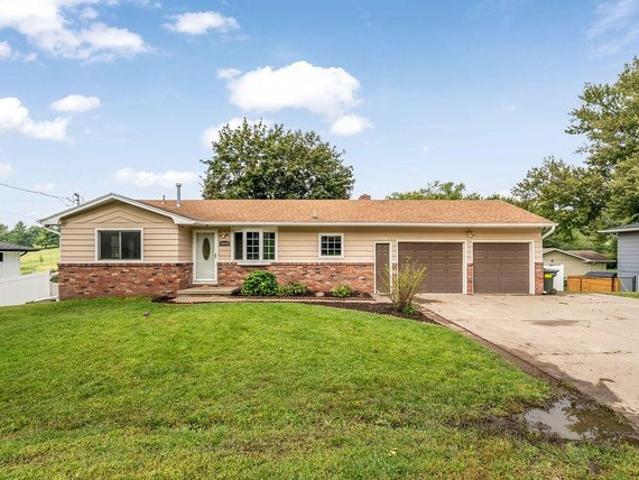 15248 Pine Terrace Dr, Council Bluffs, IA 51503