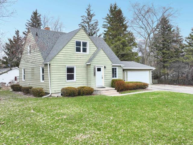 1524 Ridge