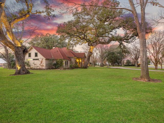 1524 Travis St, Columbus, TX 78934 | MLS #68824