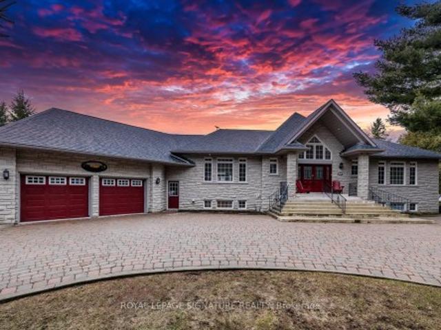 1524 Westview Crescent, Selwyn, ON, K0L 2H0 Luxury House for sale | Listing ID X13526 | Royal LePage Carriage Trade Luxury Properties