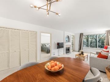 1525 NW 57th St, Unit 302, Seattle, WA 98107 | MLS #2523