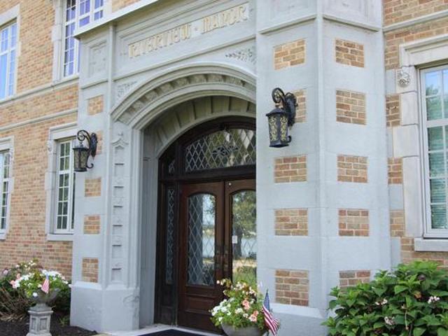 1525 N Front Street # 102