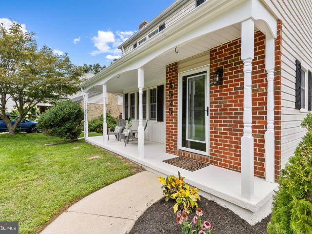 1525 Cedarwood Drive