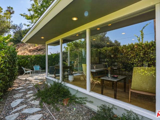1525 Glenmont Drive