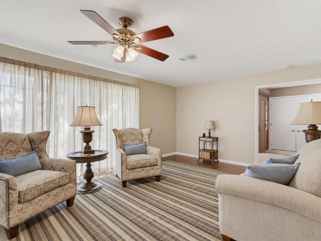 1526 Elmwood Drive