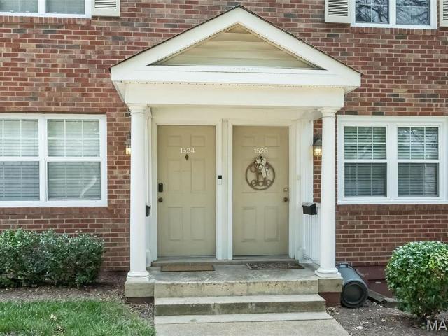 1526 Thrush Ter, St. Louis, MO 63144 | MLS #26023