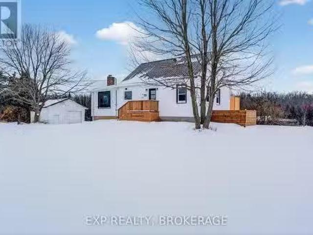 1528 Enright Road, Tyendinaga Tyendinaga Township, ON, K0K 3.