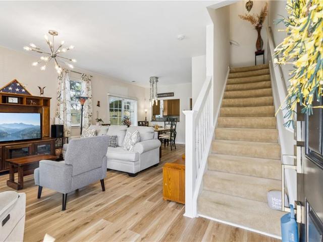 1528 Hambledon LOOP