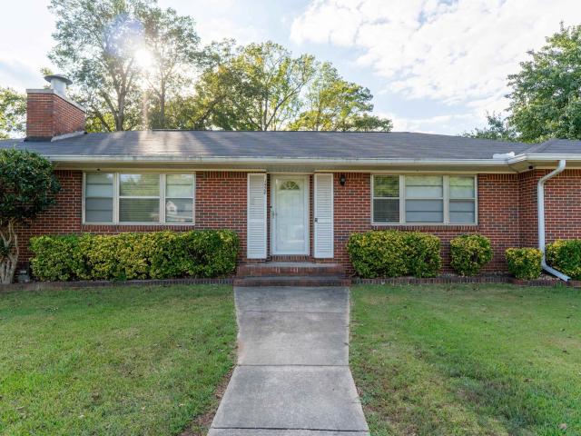 1528 Pesnell Drive