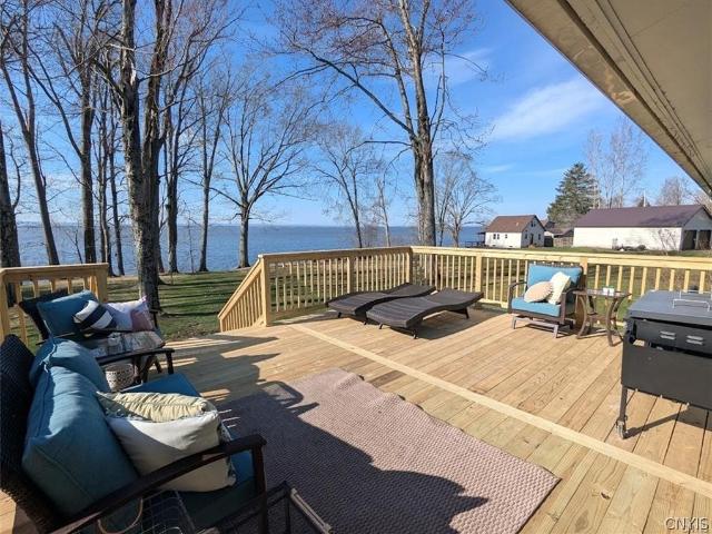 1528 State Route 49
