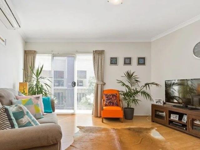 15/29 Eastbrook Terrace, East Perth WA 6004