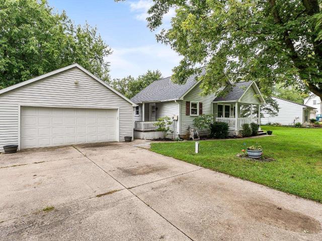 15205 Auburn Road