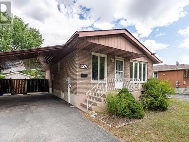 1520 Lansing Avenue, Sudbury, ON, P3A 4C9 house for sale | Listing ID 2129 | Royal LePage