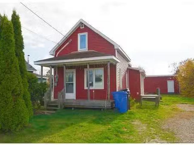 1520 St Mary Ave, Bathurst, NB, E2A 2E3 house for sale List.