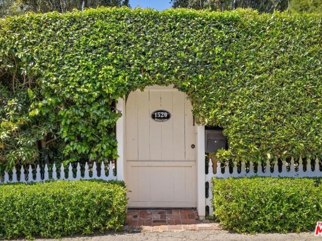 1520 Willina Lane