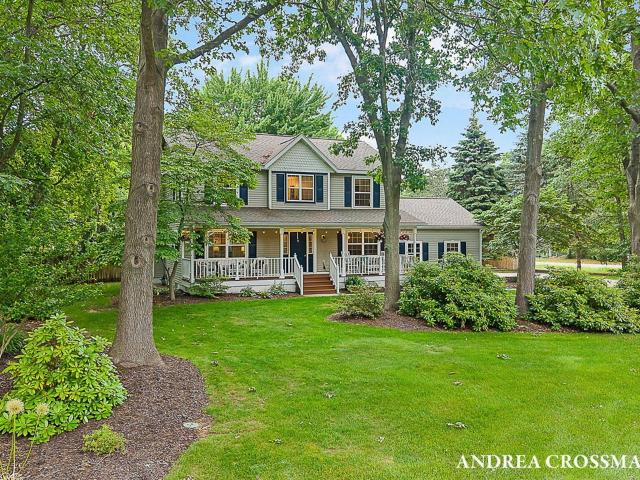 15213 Meadowwood Drive