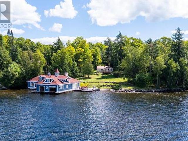 1521 Old Hwy 117, Lake Of Bays Franklin, ON, P0B 1A0 Luxury House for sale | Listing ID X13830 | Royal LePage Carriage Trade Luxury Properties