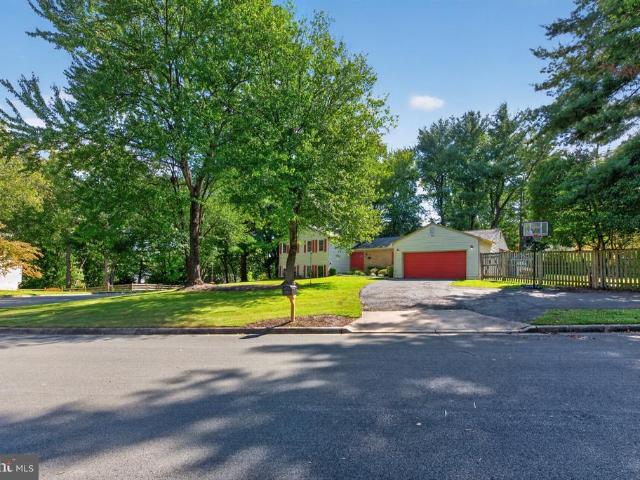 1521 Gingerwood Court