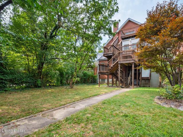 1522 Rosewood Ave