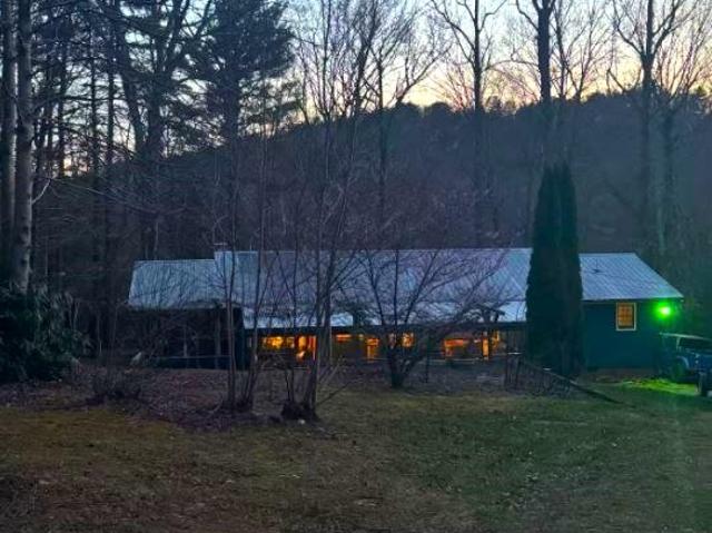 1522 Turkey Creek Rd, Tellico Plains, TN 37385 | MLS #3215