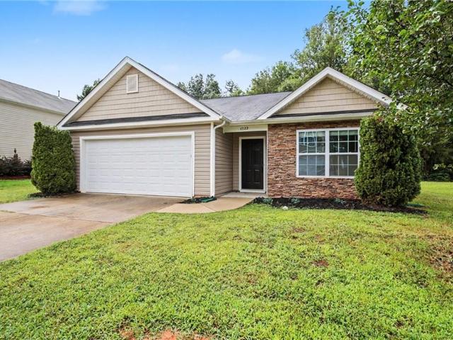 1522 Weatherend Drive