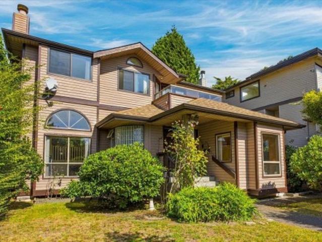 1523 Lawson Avenue, West Vancouver, BC, V7V 2C8 house for sale | Listing ID R3165 | Royal LePage