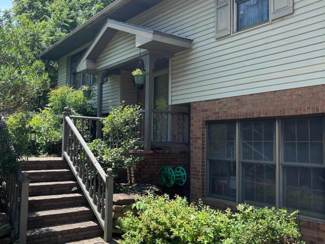 1523 S Red Leaf Drive