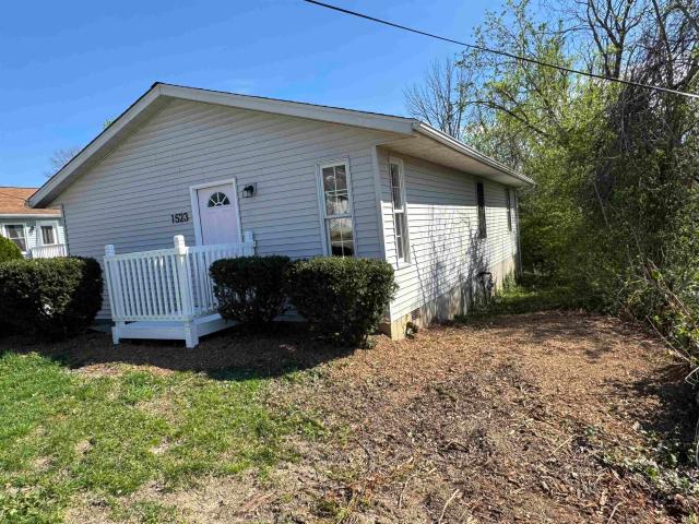 1523 W 8th St, Bloomington, IN 47404 | MLS #202611