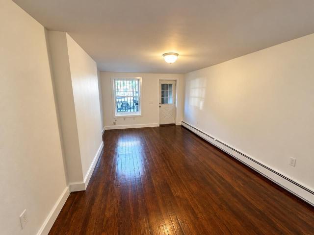 152.5 Coles St Unit# 1, Jc, Downtown, US, NJ