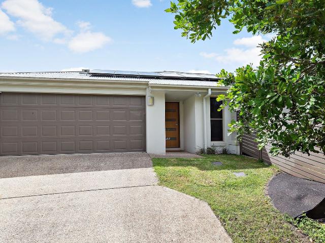 1/52 Cirrus Way, COOMERA, QLD 4209