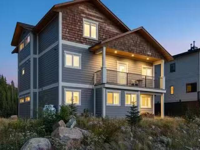 152 Clearview Crescent, Apex Mountain, BC, V0X 1K0 house for.