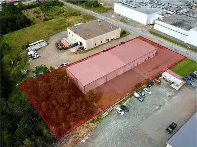 152 Crossley Avenue, Truro, NS, B2N 6T7 commercial for sale.