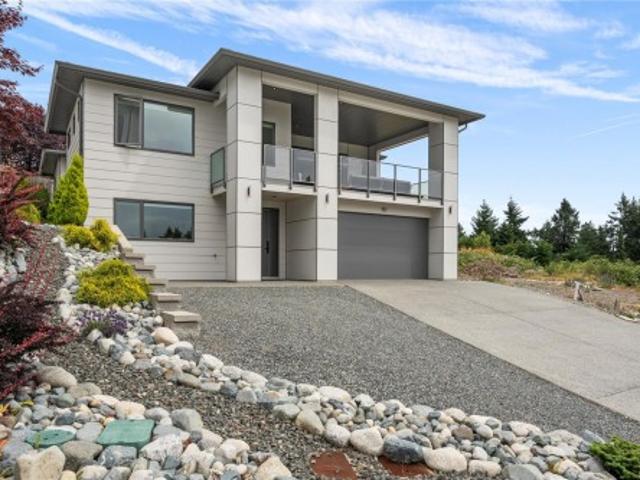 152 Golden Oaks Cres, Nanaimo, BC, V9T 0K8 house for sale | Listing ID 1049 | Royal LePage