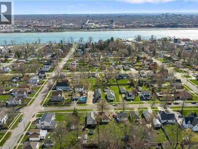 152 High Street, Fort Erie, ON, L2A 3R1 house for sale | Listing ID 40821 | Royal LePage