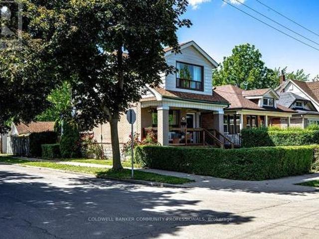 152 London Street S, Hamilton, ON, L8K 2G7 house for sale | Listing ID X13542 | Royal LePage