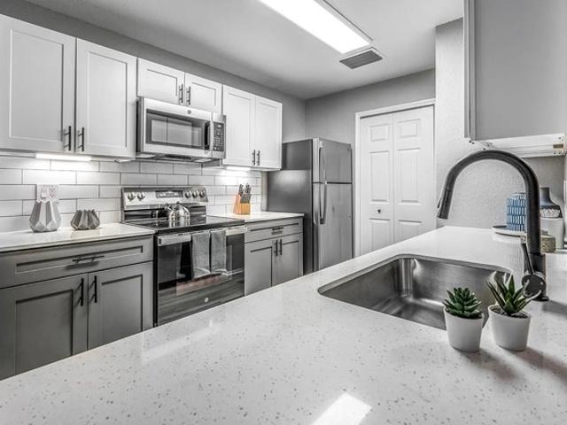152 Macalpine Way, Dunedin, FL 34698