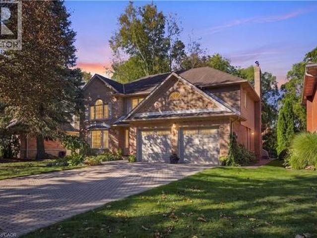 152 Seymour Drive, Hamilton, ON, L9G 4N6 house for sale | Listing ID 40867 | Royal LePage