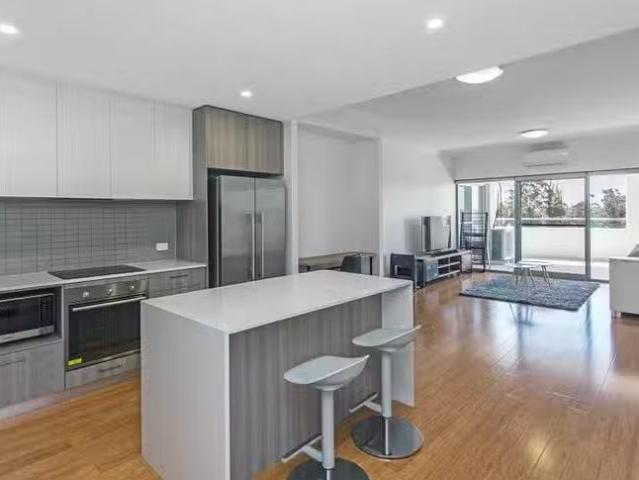15/2 Rowe Avenue, Rivervale, WA 6103