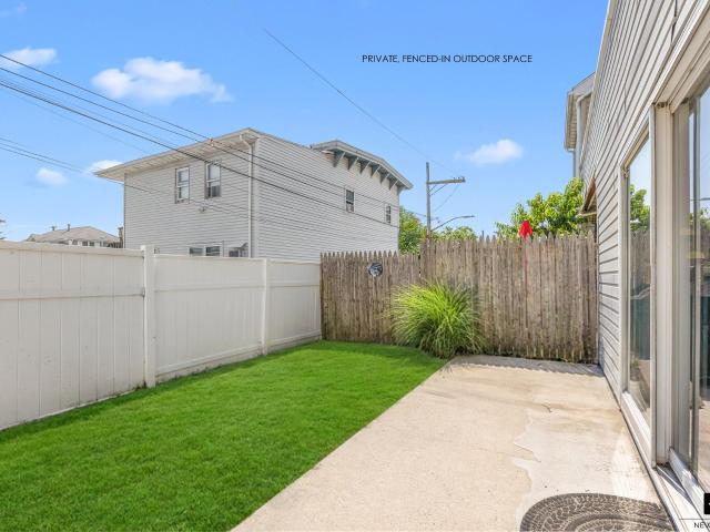 152 Tier Street 106 B