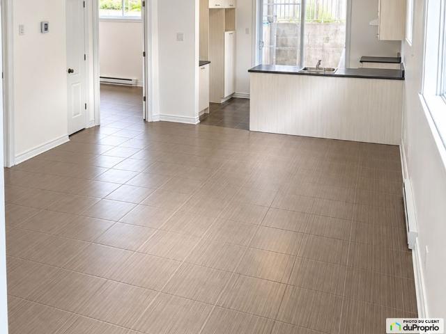 152, Verlaine, St Lin Laurentides à louer