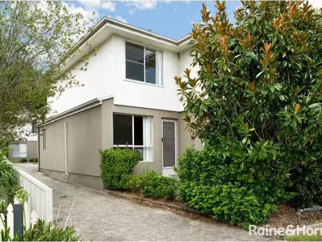 1/52 Victory Parade, WALLSEND Townhouse for rent Listed by Gl.