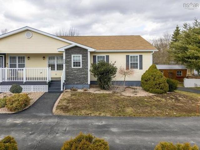 152B Orchard Street W, Berwick, NS, B0P 1E0 house for sale | Listing ID 202605 | Royal LePage