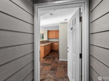 15345 Sunwood Blvd, Unit D104, Tukwila, WA 98188 | MLS #2479